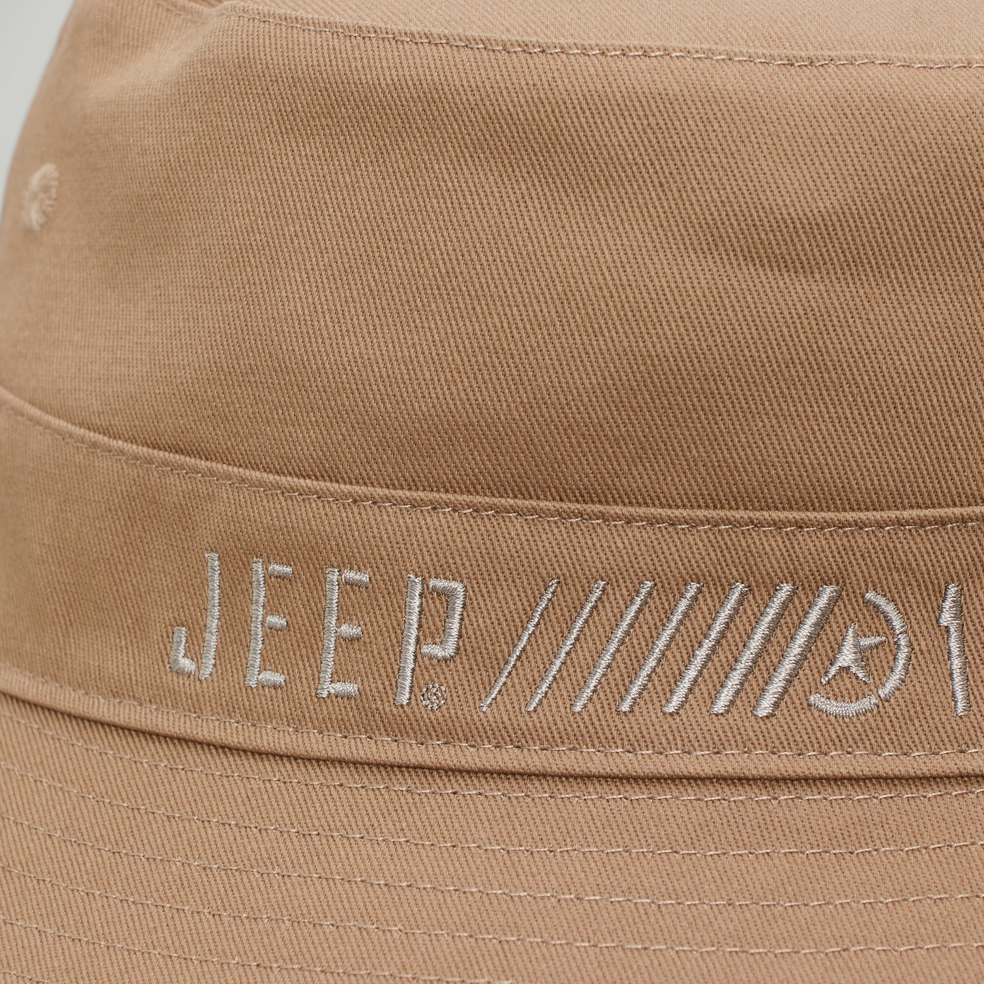 Revisible Bucket Hat (3)