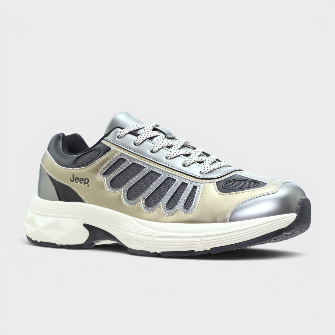 Urban Trek Sneaker