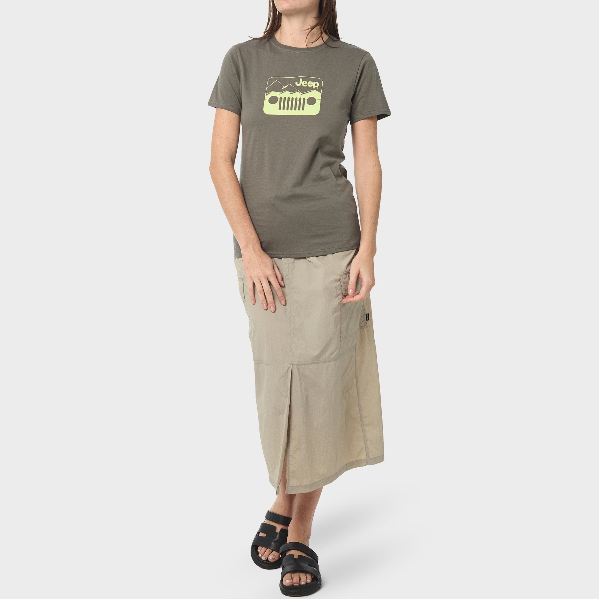 Iconic Grille Logo T-shirt (4)