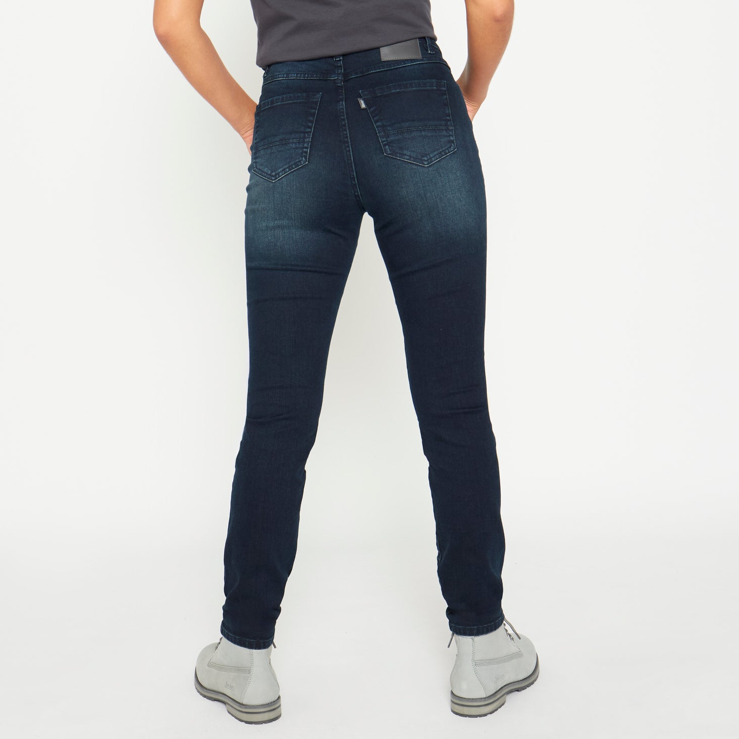 Skinny Leg Ink Wash Denim (2)
