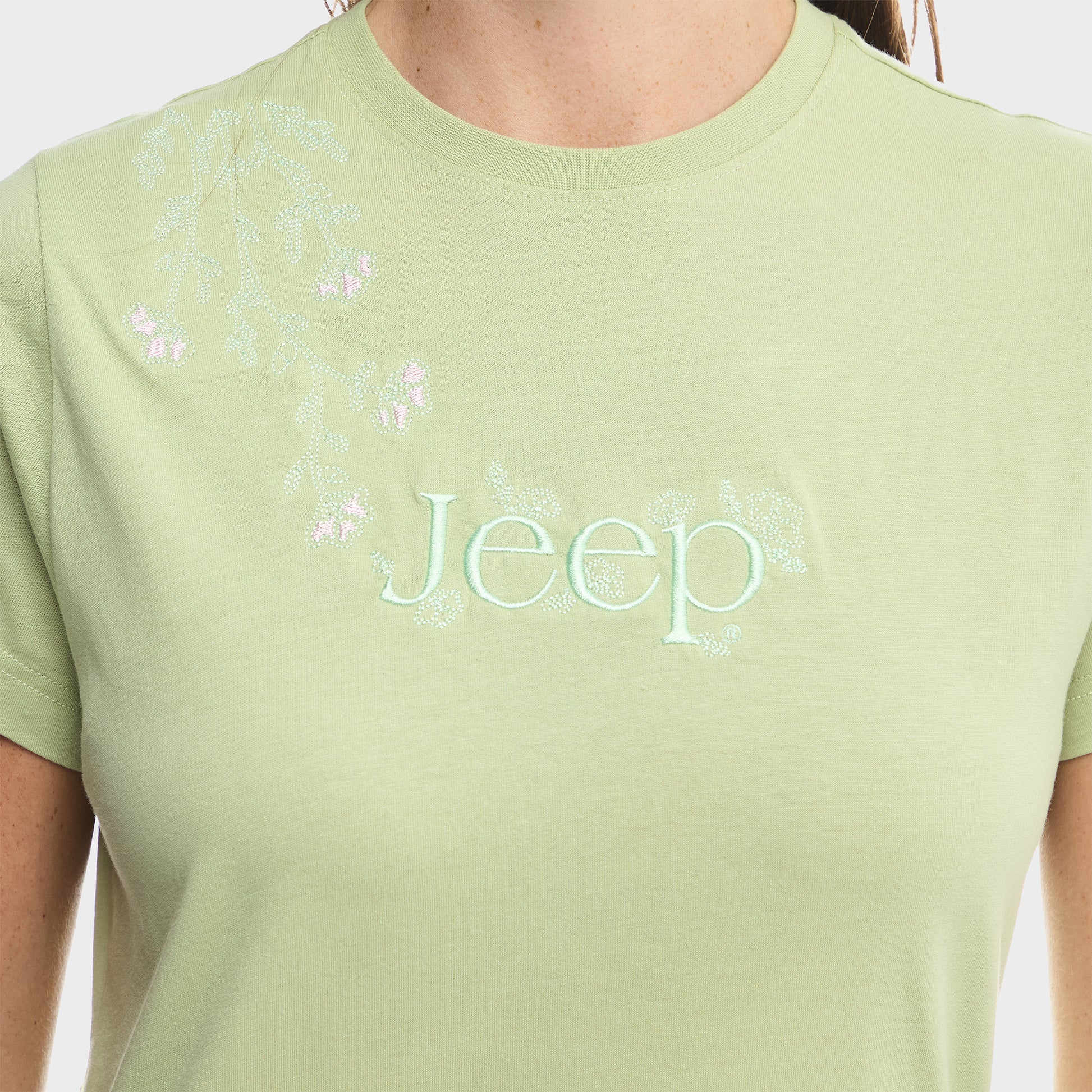 Fower Embroidery Jeep Tee (3)