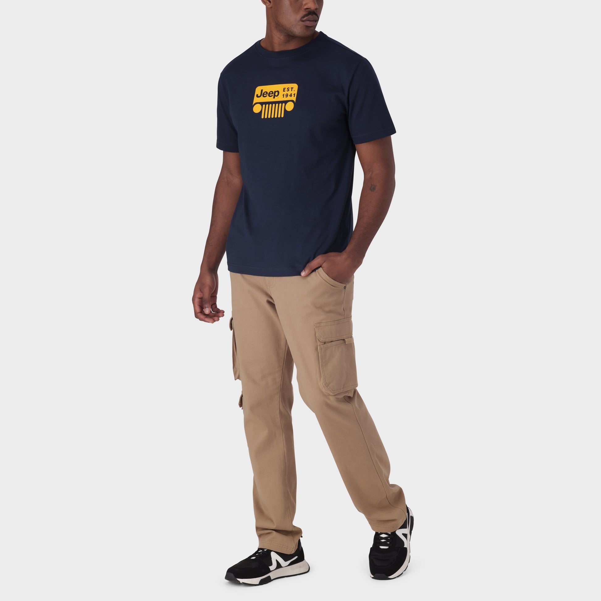 Iconic Collection T-Shirt (3)