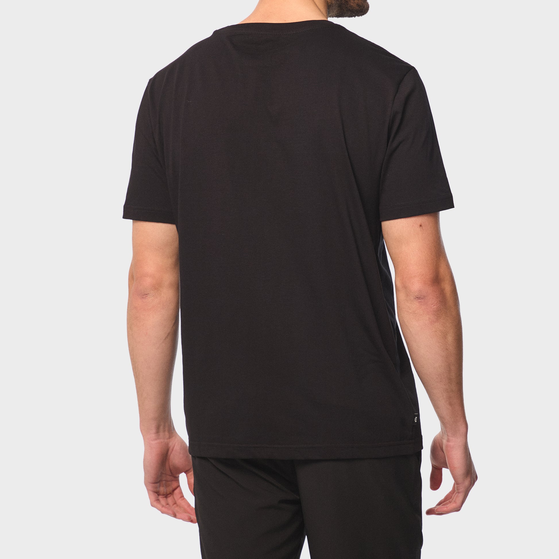 Core Logo Car T-shirt (1)