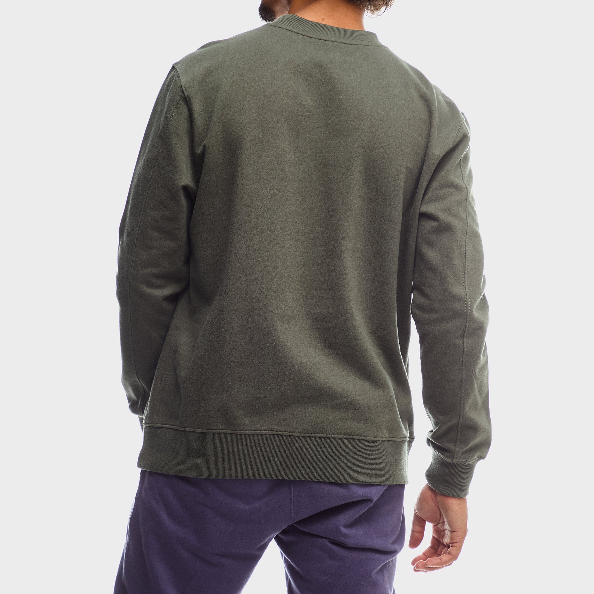 Core Applique Fleece Crewneck (3)