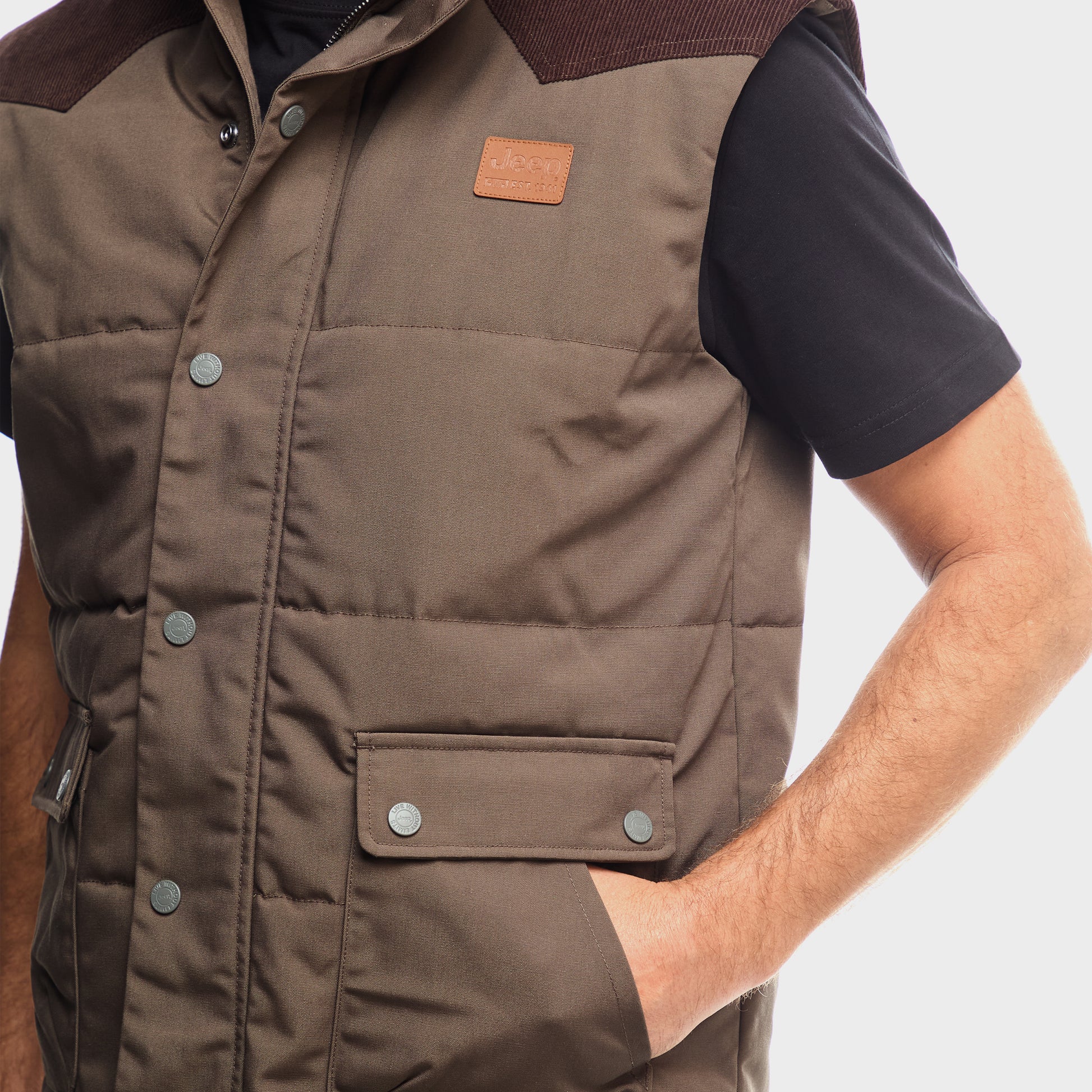Bush Gilet (4)
